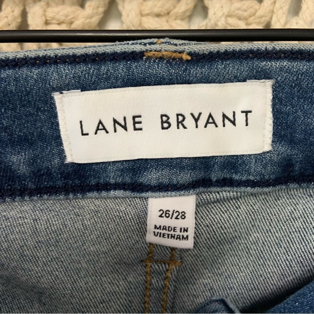 LANE BRYANT Fit Genius High Rise Boot Jeans Medium Wash Magic Waistband 26/28 - Picture 12 of 14